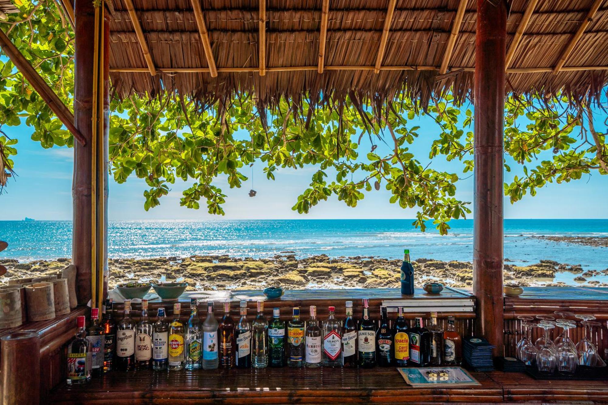 Lanta Beachfront Resort Ko Lanta Zewnętrze zdjęcie