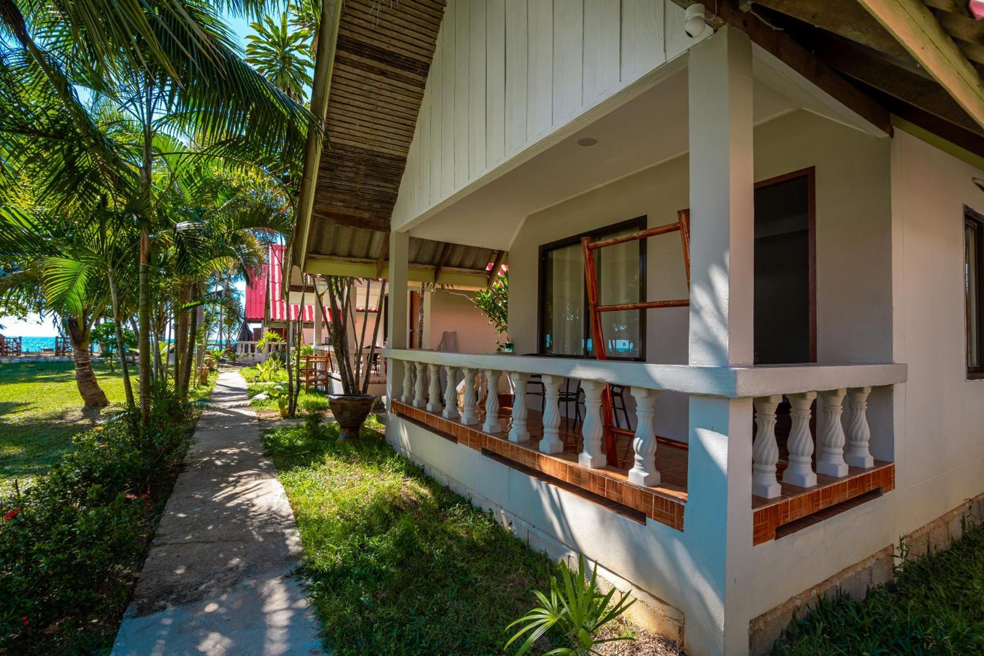 Lanta Beachfront Resort Ko Lanta Zewnętrze zdjęcie